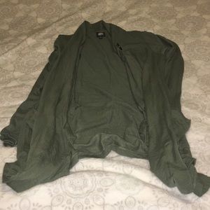 Long sleeve green wrap sweater with pockets